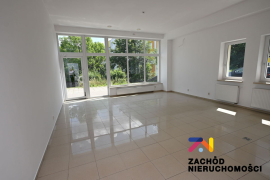 Lokal o pow.74,40 m.kw. na Os. SŁonecznym